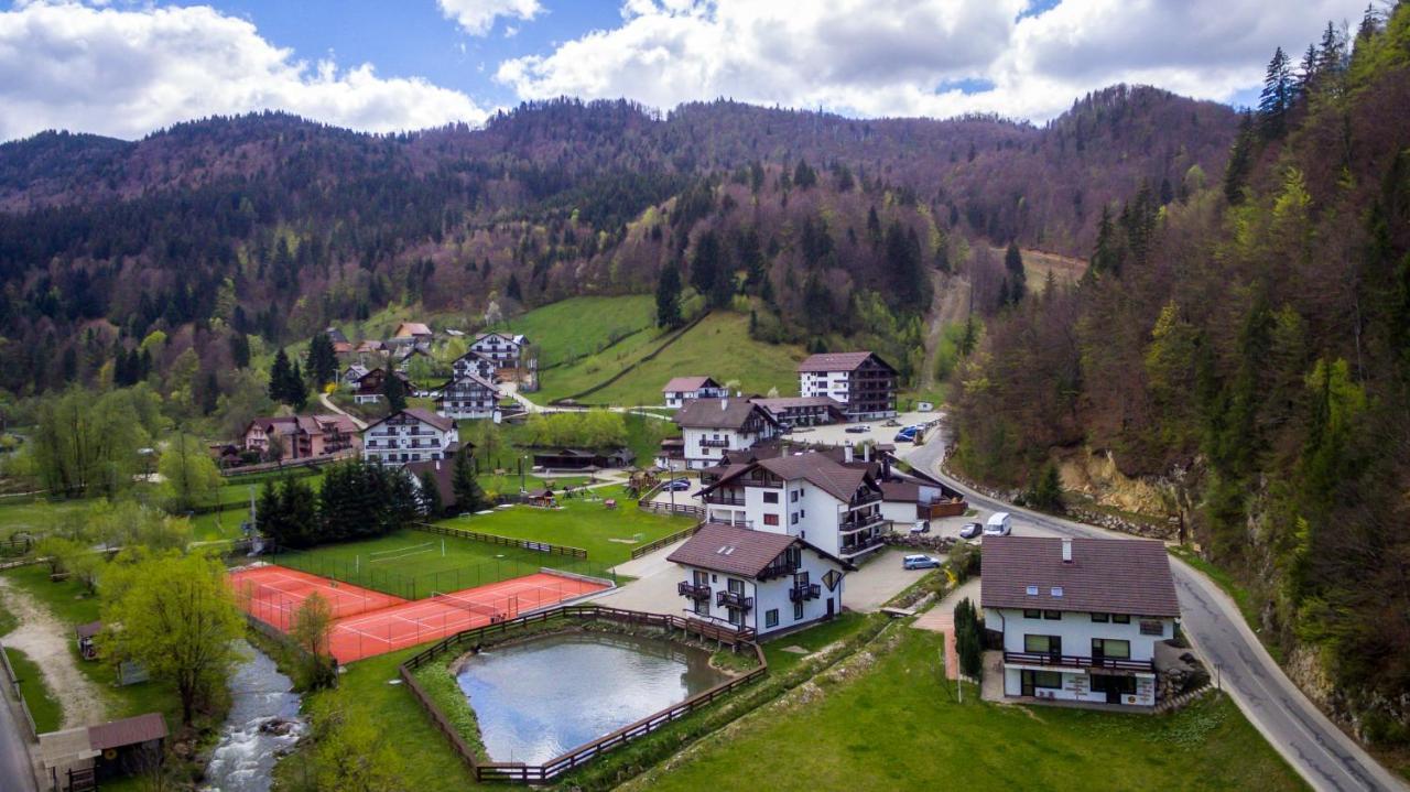 Resort Cheile Gradistei Moieciu Moeciu De Sus Exterior photo